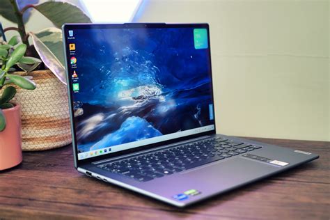 Lenovo Yoga Slim 7